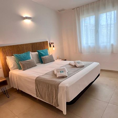Bamblue Boutique Apartments Pineda de Mar Exteriör bild
