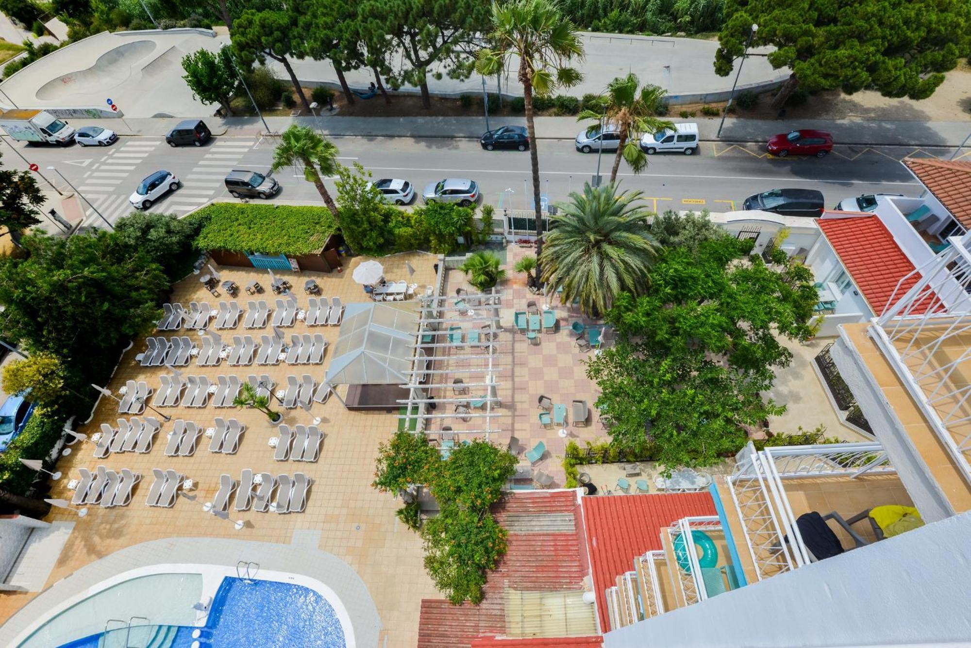 Bamblue Boutique Apartments Pineda de Mar Exteriör bild