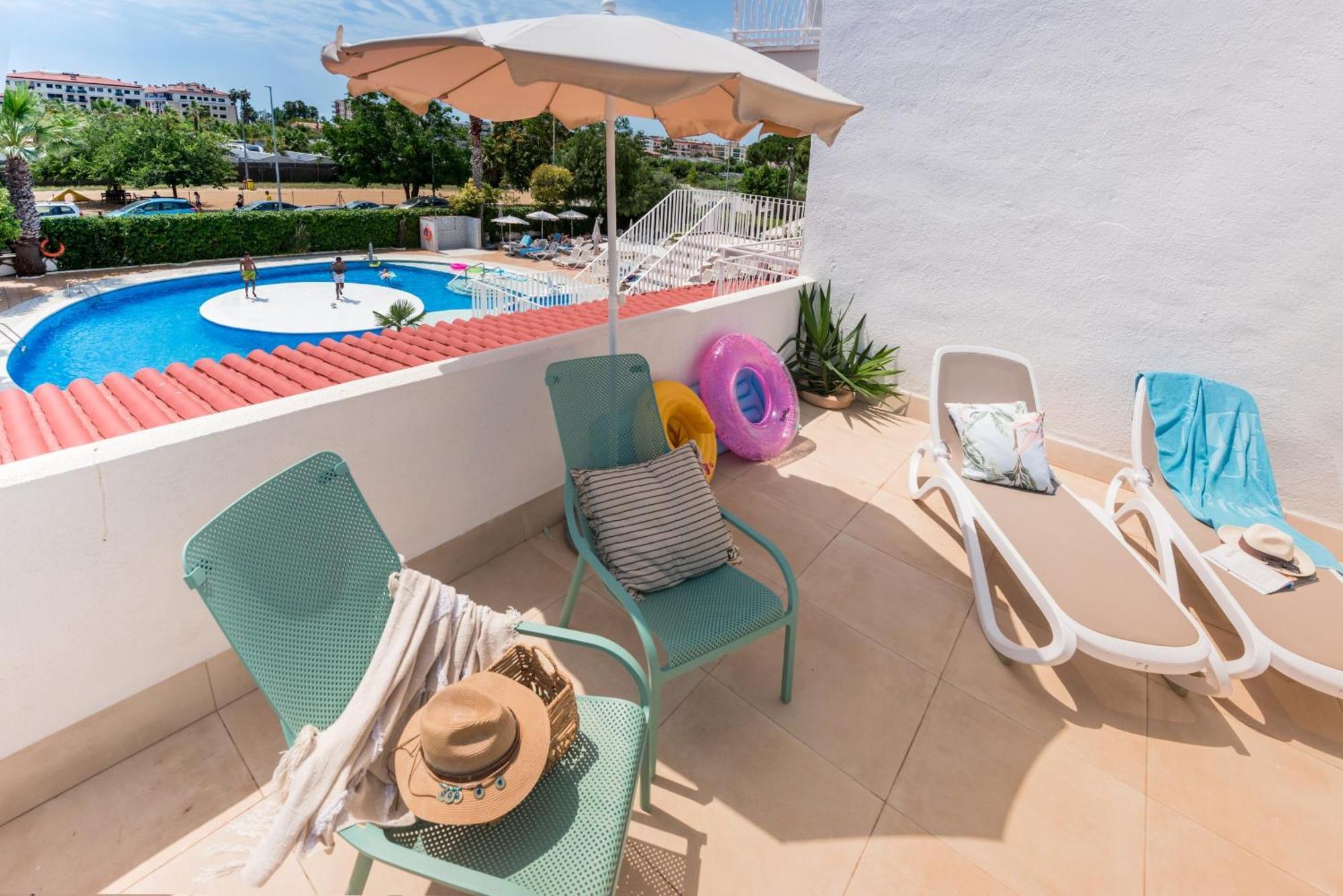Bamblue Boutique Apartments Pineda de Mar Exteriör bild