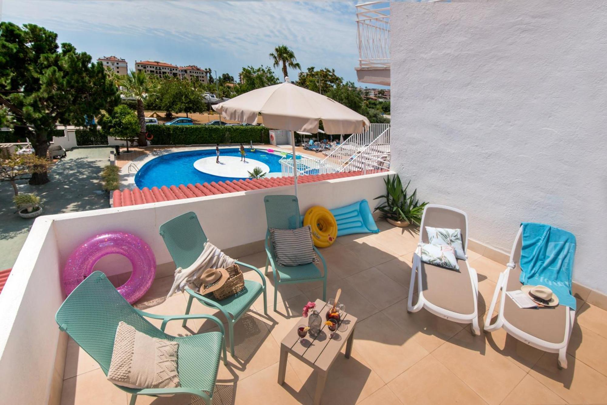 Bamblue Boutique Apartments Pineda de Mar Exteriör bild