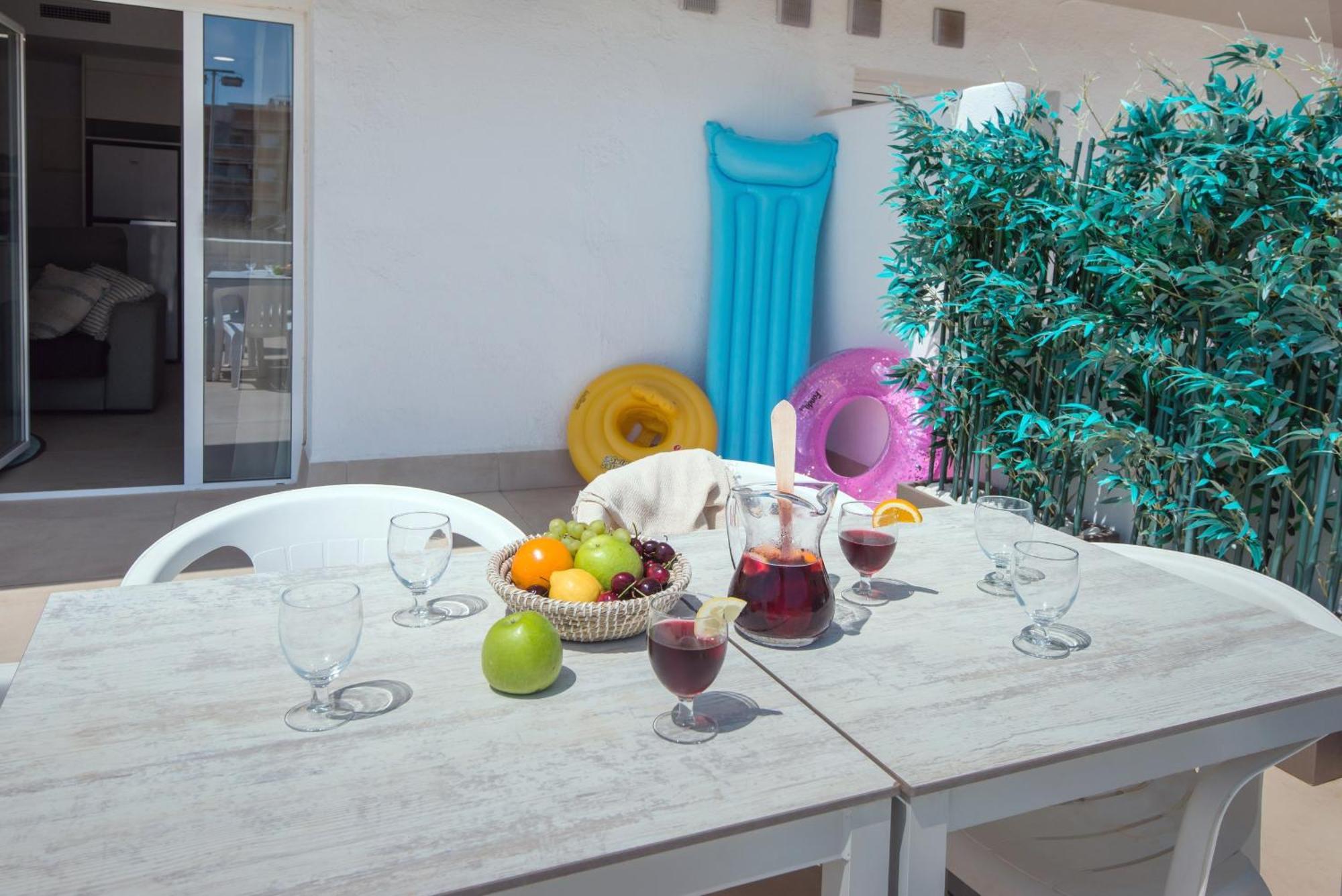 Bamblue Boutique Apartments Pineda de Mar Exteriör bild