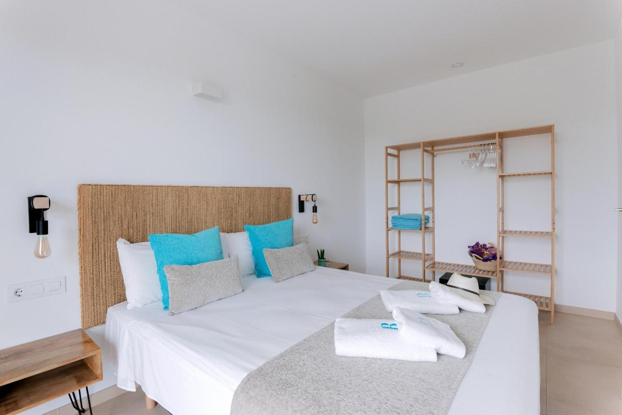 Bamblue Boutique Apartments Pineda de Mar Exteriör bild
