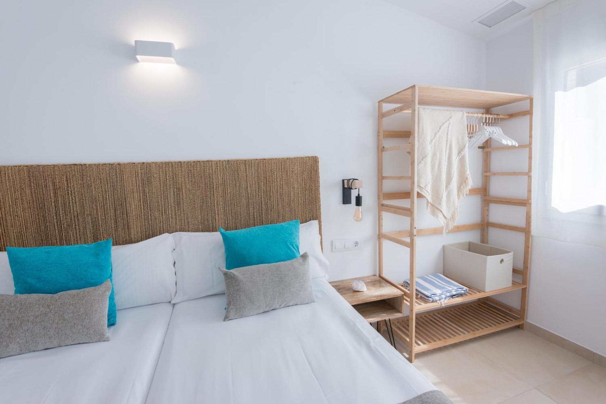 Bamblue Boutique Apartments Pineda de Mar Exteriör bild